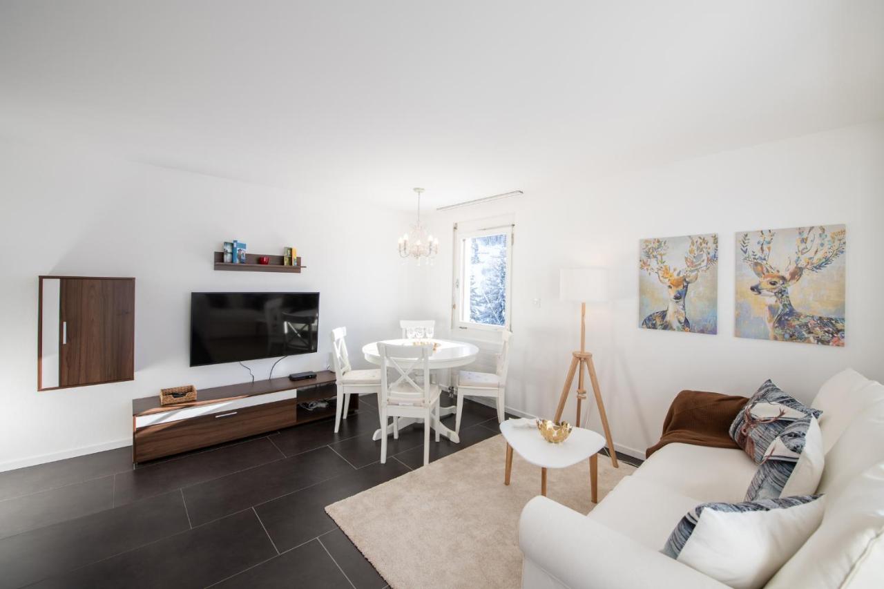 Agrimonia - Moebilierte Ferienwohnung Mit Balkon Davos Ngoại thất bức ảnh