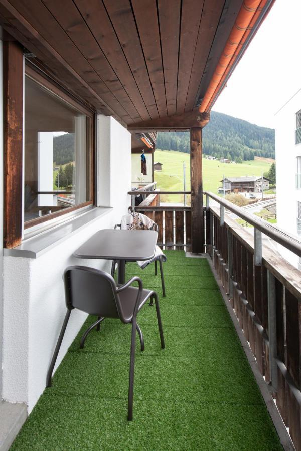 Agrimonia - Moebilierte Ferienwohnung Mit Balkon Davos Ngoại thất bức ảnh
